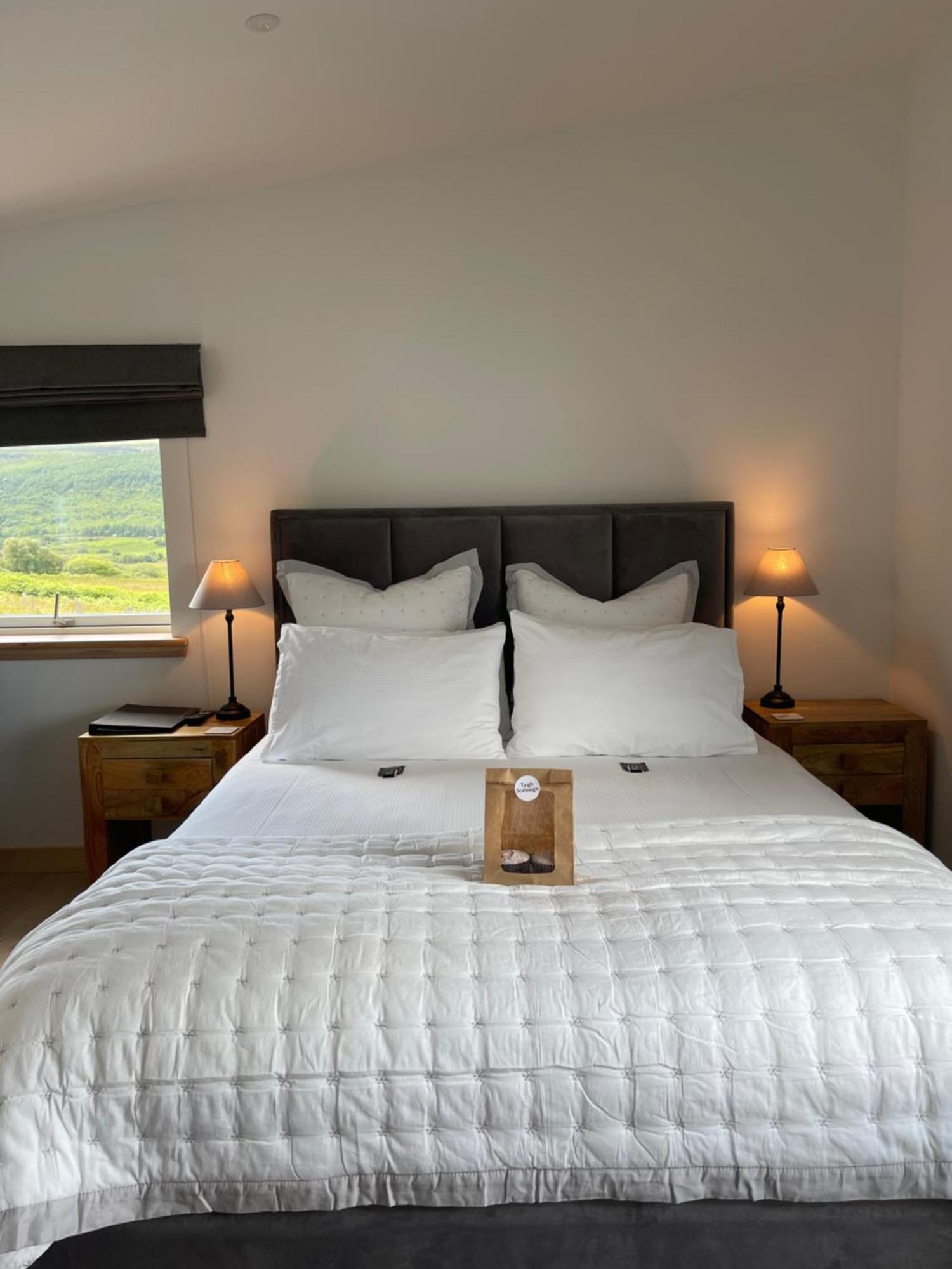 Bed and Breakfast Taigh Scalpaigh Portree Esterno foto