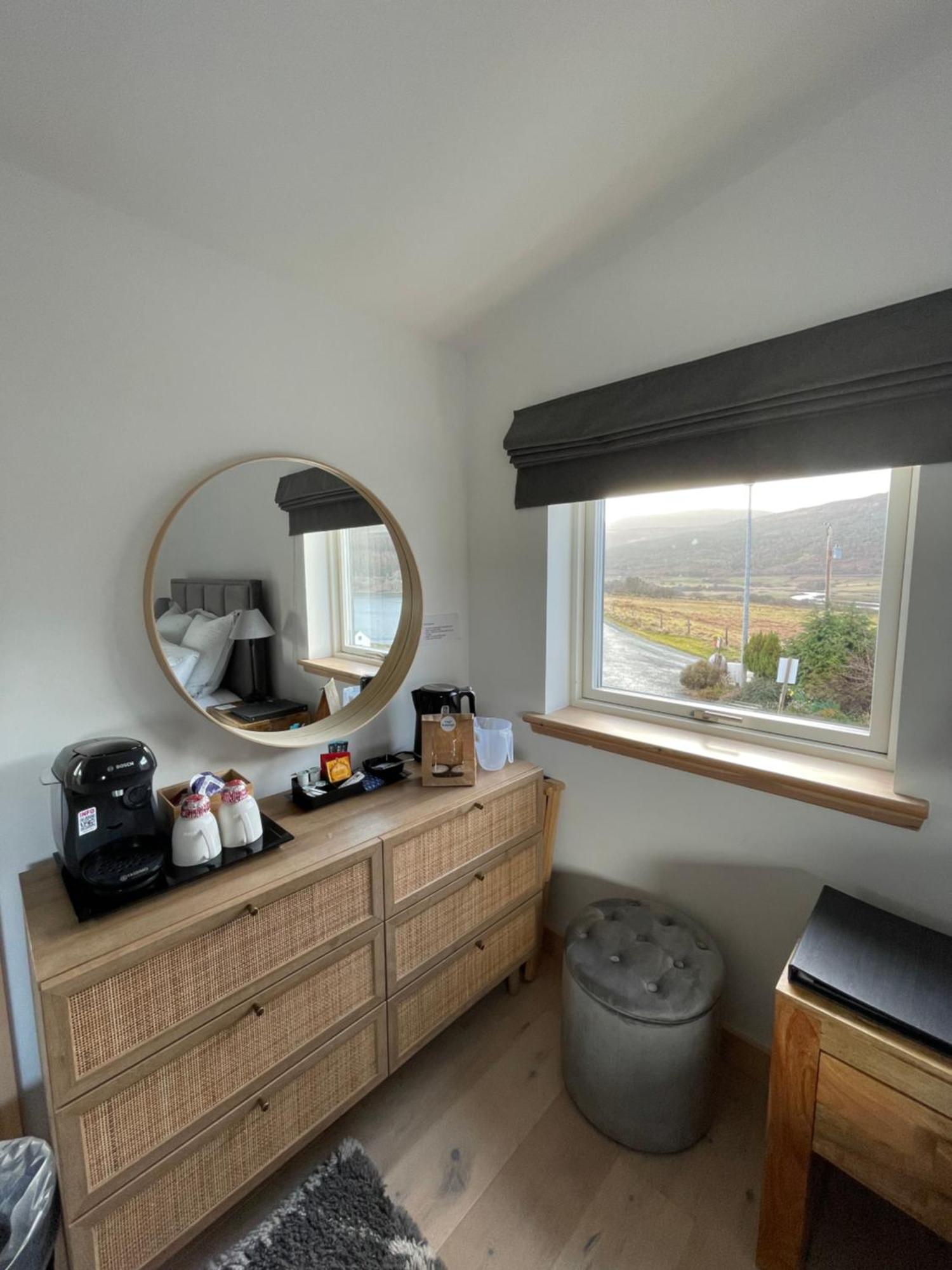 Bed and Breakfast Taigh Scalpaigh Portree Esterno foto
